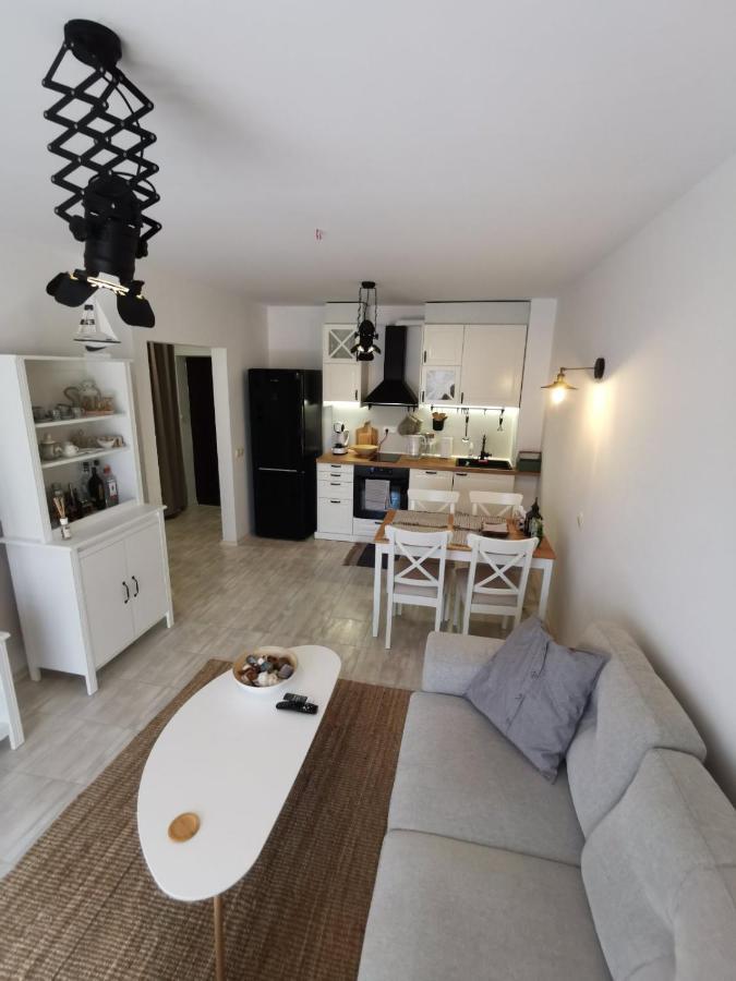 Lily Beach - Apartment 408A โซโซโปล ภายนอก รูปภาพ