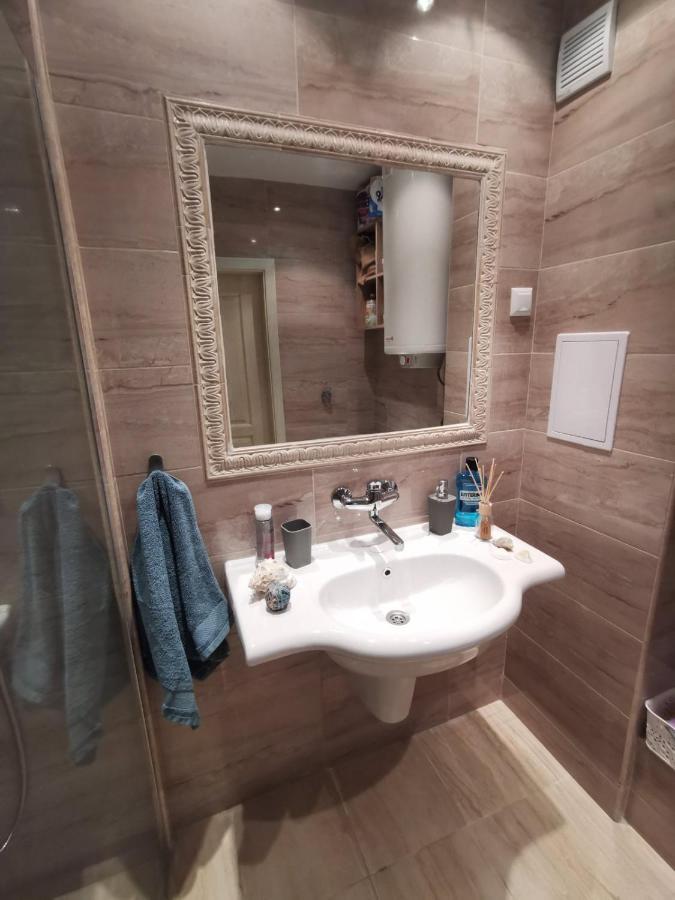 Lily Beach - Apartment 408A โซโซโปล ภายนอก รูปภาพ