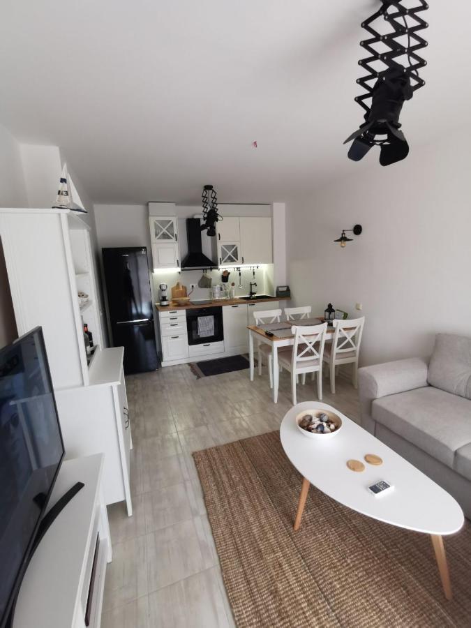 Lily Beach - Apartment 408A โซโซโปล ภายนอก รูปภาพ